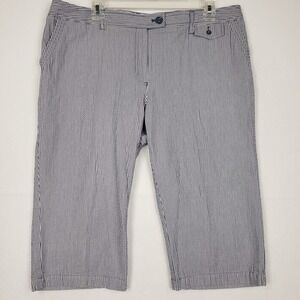 Liz Claiborne Women's Long Shorts Size 16 Striped Gray White